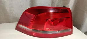 Volkswagen PASSAT B7 Lampa tylna 3AF945095C