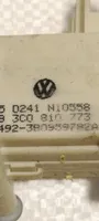 Volkswagen PASSAT B6 Motorino del tappo del serbatoio del carburante 3C0810773