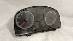 Volkswagen Caddy Spidometrs (instrumentu panelī) 2K0920844B