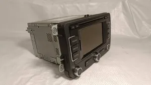 Volkswagen PASSAT B7 Radio/CD/DVD/GPS head unit 3C0035270B