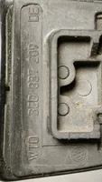 Volkswagen PASSAT B7 Front door exterior handle 3C0837209