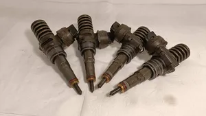 Volkswagen PASSAT B6 Fuel injectors set 038130073BQ