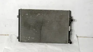 Volkswagen PASSAT B7 Radiatore di raffreddamento 5K0121253B
