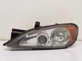 Nissan Primera Lampa przednia 89003046