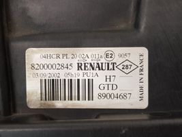 Renault Laguna II Priekinis žibintas 8200002845