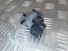 BMW 1 E82 E88 Solenoidinis vožtuvas 1742712