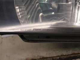 Mitsubishi Pajero Phare frontale 10087420