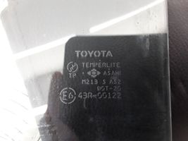 Toyota Yaris Vetro del finestrino della portiera posteriore 43R00122