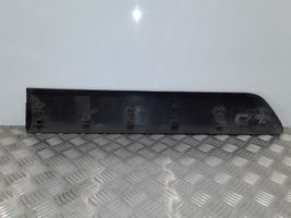 Renault Kangoo I Rivestimento modanatura parafango posteriore 8200077547