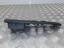 Toyota Avensis T220 Front door window switch trim 7423205090