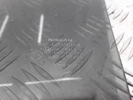 Nissan X-Trail T32 Szyba drzwi tylnych 43R007953