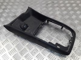 Hyundai Sonata Pavarų perjungimo svirties apdaila (plastikinė) 846513K010