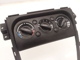 Suzuki SX4 Console centrale, commande chauffage/clim 7382479J0