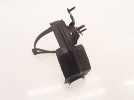 Peugeot 206 Supporto della pompa del carburante 