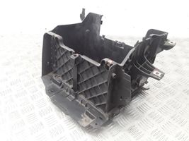 Renault Megane III Support boîte de batterie 244460010R