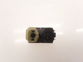 Ford Mondeo Mk III Tailgate opening switch 1S7T19B514AA