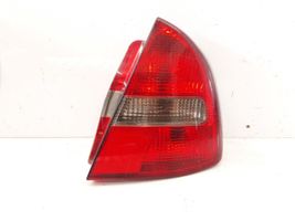 Mitsubishi Carisma Luci posteriori 151086