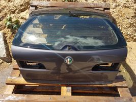 Alfa Romeo 156 Aizmugurējais pārsegs (bagāžnieks) 