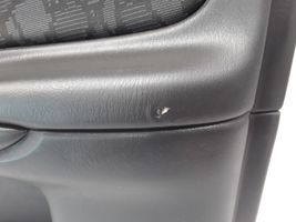 Mazda 626 Rivestimento del pannello della portiera anteriore GE4V42814