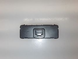 Renault Laguna III Câble adaptateur AUX 280230001R