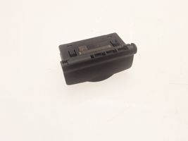 Renault Laguna III Enchufe conector entrada auxiliar 280230001R