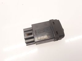 Mitsubishi Pajero Przycisk / Pokrętło regulacji świateł 