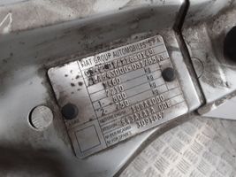 Lancia Ypsilon Ylempi jäähdyttimen ylätuen suojapaneeli 58803263