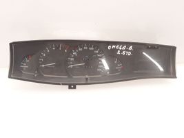 Opel Omega B1 Speedometer (instrument cluster) 90493819