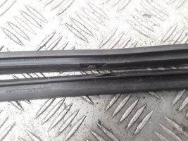 Opel Corsa C Listwa szyby czołowej / przedniej 013106281