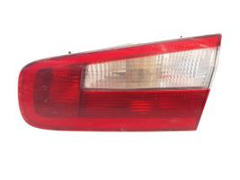 Renault Laguna II Luces portón trasero/de freno 8200002476