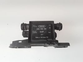 Audi A8 S8 D2 4D Oven keskuslukituksen ohjausyksikön moduuli 4A0959981