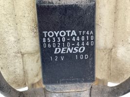 Toyota Corolla E120 E130 Réservoir de liquide lave-glace 8533044010