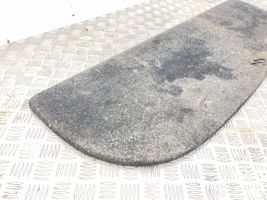 Toyota Corolla E120 E130 Doublure de coffre arrière, tapis de sol 5841202010