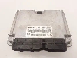 Opel Vectra B Engine ECU kit and lock set 0281001633