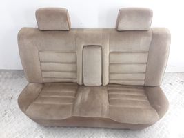 Volkswagen Santana Asiento trasero 327885375A