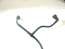 Citroen C6 Tuyau d'alimentation conduite de carburant STU1104060