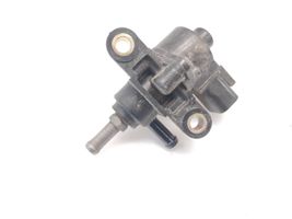 Nissan Pathfinder R50 Vacuum valve E9T17092