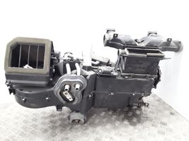 Nissan Titan Salono oro mazgo plastikinis korpusas 278607S000