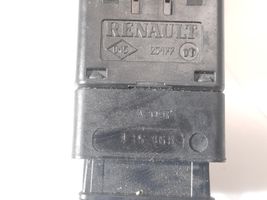 Renault Scenic RX Hazard light switch 25177