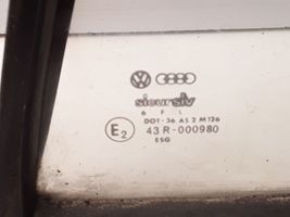 Volkswagen PASSAT B2 Mažasis "A" galinių durų stiklas 43R000980