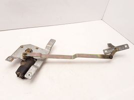 Volkswagen PASSAT B2 Rear window wiper motor 331955713E