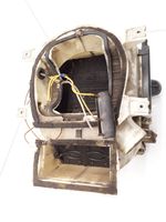 Volkswagen PASSAT B2 Interior heater climate box assembly housing 321819095