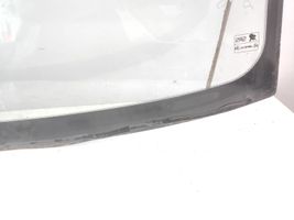 Volvo S40, V40 Front windscreen/windshield window 43R001853