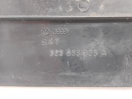 Volkswagen PASSAT B2 Takaoven kynnyksen suojalista 323853805A