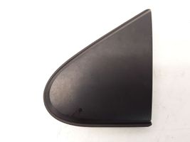 Nissan Almera Tino Rivestimento dell’estremità del parafango 3003393