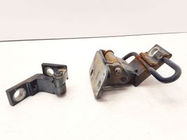 Volkswagen PASSAT B5 Front door hinge set 8L3831411