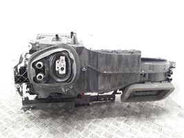 Audi Q3 8U Salono oro mazgo plastikinis korpusas 8U1820001B