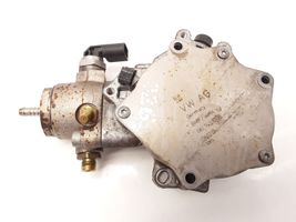 Audi Q3 8U Alipainepumppu 06L145100B