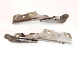 Mitsubishi Lancer Engine bonnet/hood hinges 