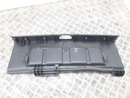 Seat Ibiza III (6L) Tavaratilan kynnyksen suoja 6L6863459G